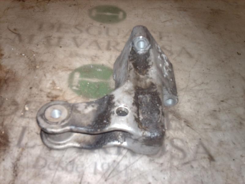Recambio de soporte motor delantero para fiat punto berl. (176) 1.1 referencia OEM IAM   
