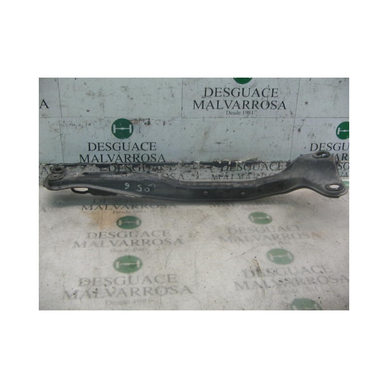 Recambio de travesaño inferior para hyundai accent (x3) 1.3 gls referencia OEM IAM 2170022000  