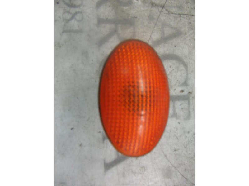 Recambio de piloto lateral izquierdo para ford mondeo berlina/familiar (fd) clx berlina referencia OEM IAM   