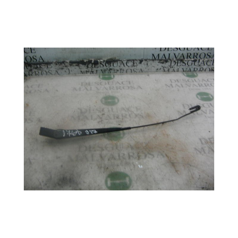 Recambio de brazo limpia delantero izquierdo para ford mondeo berlina/familiar (fd) clx berlina referencia OEM IAM   