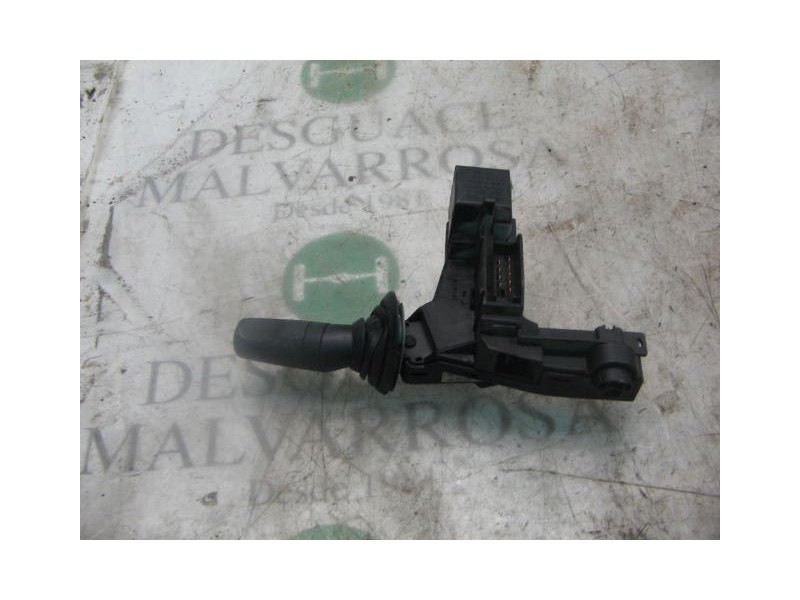Recambio de mando intermitentes para ford mondeo berlina/familiar (fd) clx berlina referencia OEM IAM   