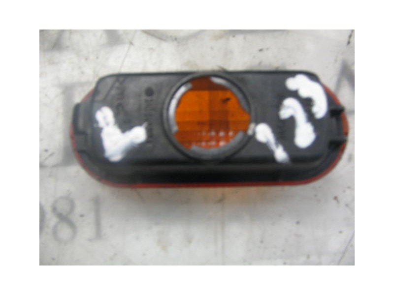 Recambio de piloto lateral derecho para seat cordoba berlina (6k2) glx referencia OEM IAM   