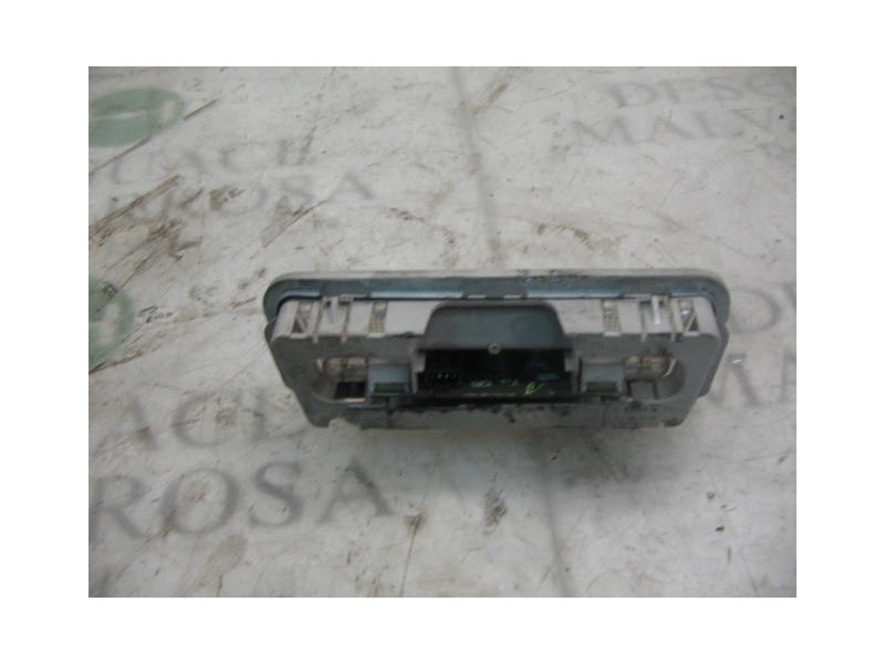 Recambio de piloto interior para opel tigra 1.6 16v referencia OEM IAM   