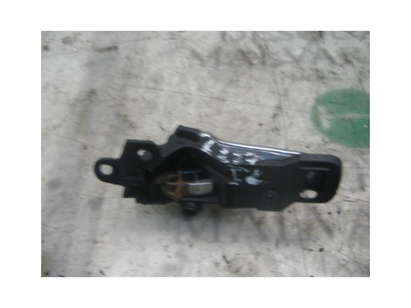 Recambio de maneta interior delantera derecha para opel astra g berlina 2.0 dti referencia OEM IAM   