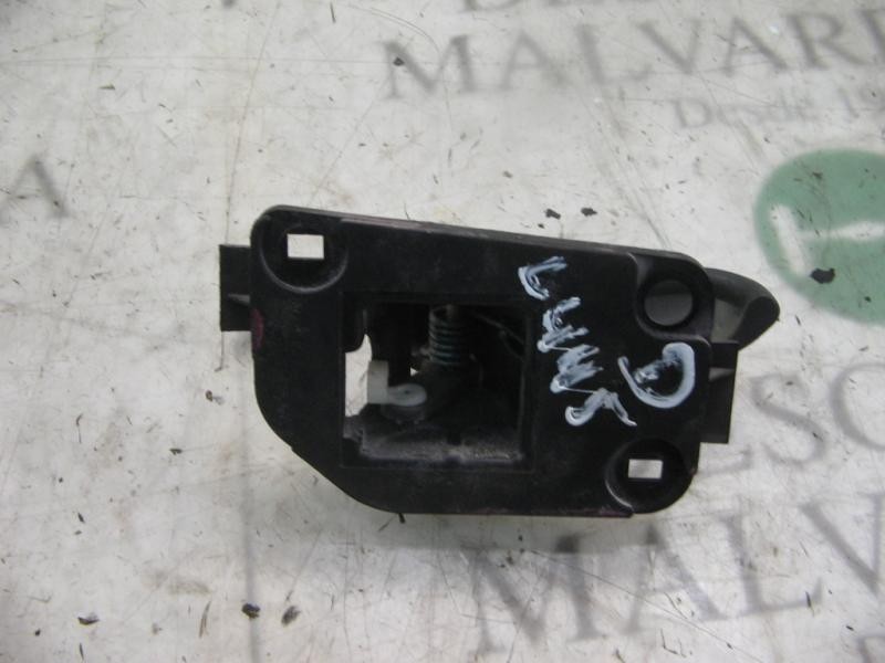 Recambio de maneta interior delantera derecha para fiat punto berlina (188) 1.2 cat referencia OEM IAM   