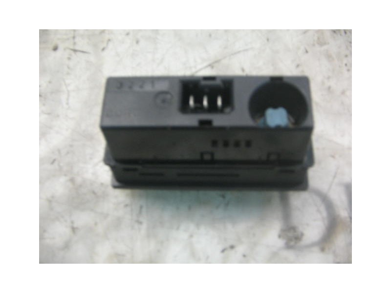 Recambio de mando multifuncion para citroën xantia berlina 1.9 d x referencia OEM IAM   