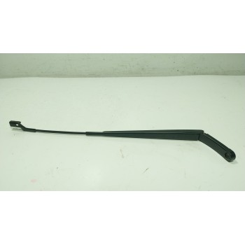 BRAZO LIMPIA DELANTERO DERECHO 2K8955410 