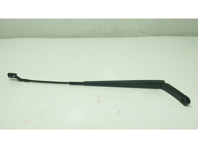 Recambio de brazo limpia delantero derecho para volkswagen caddy v monospace (sbb, sbj) 2.0 tdi bmt referencia OEM IAM 2K8955410