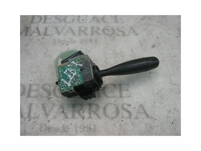 Recambio de mando limpia para toyota yaris (ncp1/nlp1/scp1) 1.3 sol referencia OEM IAM   