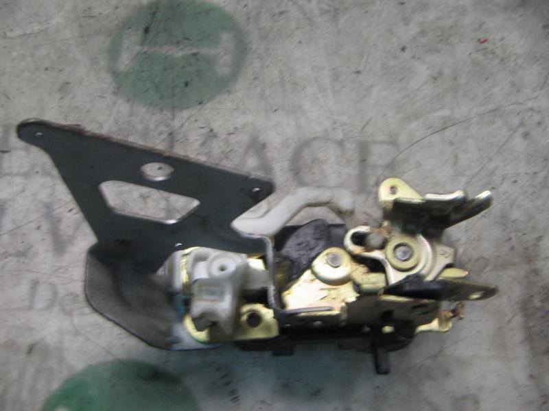 Recambio de cerradura puerta trasera derecha para kia rio ls berlina (5-ptas.) referencia OEM IAM   