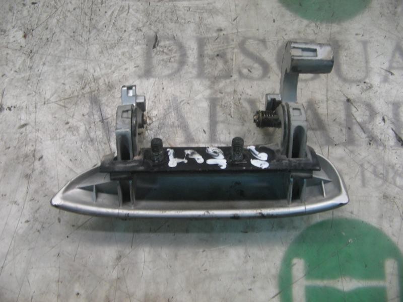 Recambio de maneta exterior trasera derecha para kia rio ls berlina (5-ptas.) referencia OEM IAM   