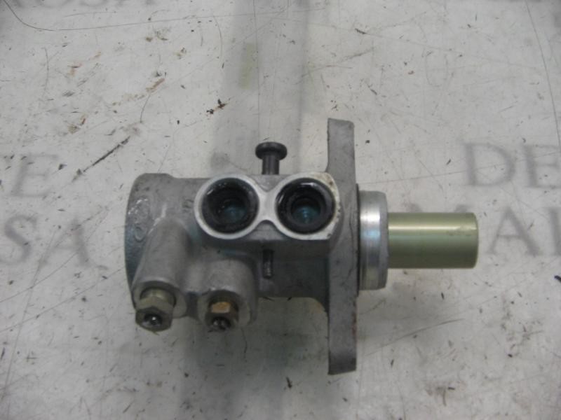 Recambio de bomba freno para ford fiesta (cbk) ghia referencia OEM IAM   
