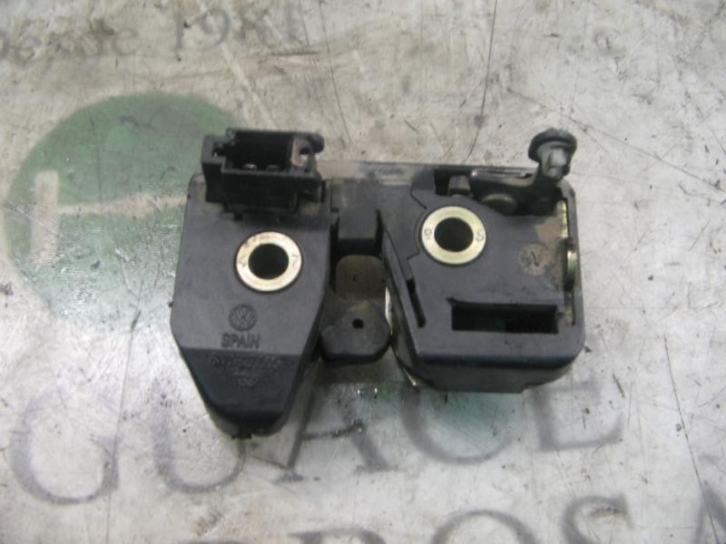 Recambio de cerradura maletero / porton para volkswagen polo berlina (6n1) básico referencia OEM IAM   