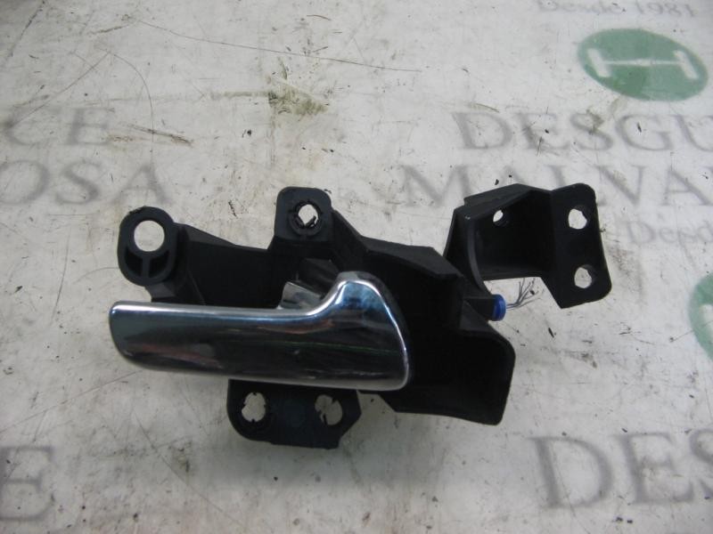 Recambio de maneta interior delantera derecha para opel zafira a elegance referencia OEM IAM   