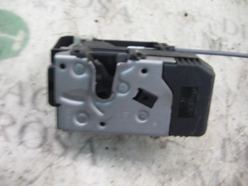 Recambio de cerradura puerta delantera derecha para opel zafira a elegance referencia OEM IAM   