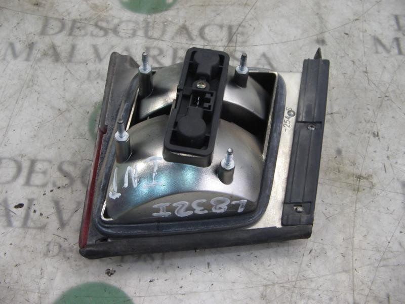 Recambio de piloto trasero izquierdo interior para lancia dedra berl. 1.9 turbodiesel cat referencia OEM IAM   