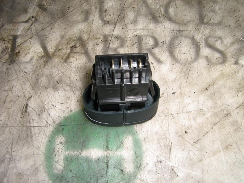 Recambio de modulo electronico para renault megane i coach/coupe (da0) 1.6 e (daof) referencia OEM IAM   