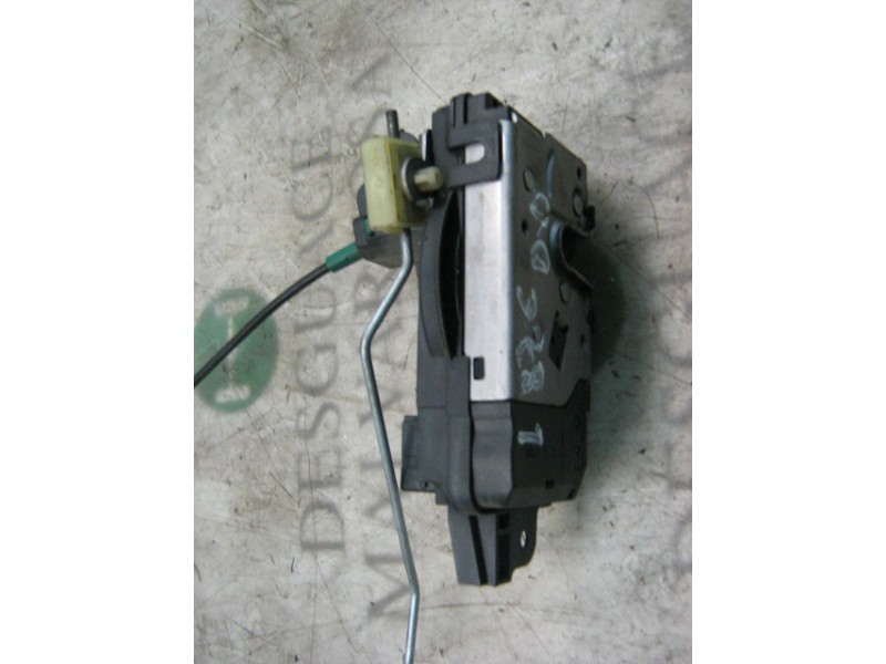 Recambio de cerradura puerta delantera derecha para opel astra h berlina enjoy referencia OEM IAM   