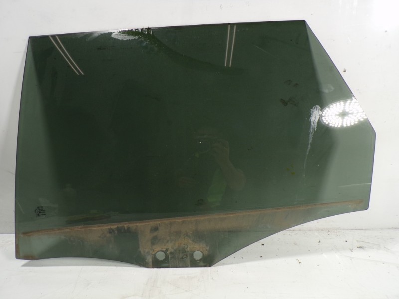 Recambio de cristal puerta trasero izquierdo para audi a6 avant (4f2) 2.0 16v tdi referencia OEM IAM 4F9845205B 4F9845205 