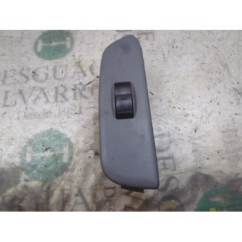 MANDO ELEVALUNAS DELANTERO DERECHO 8481012080 