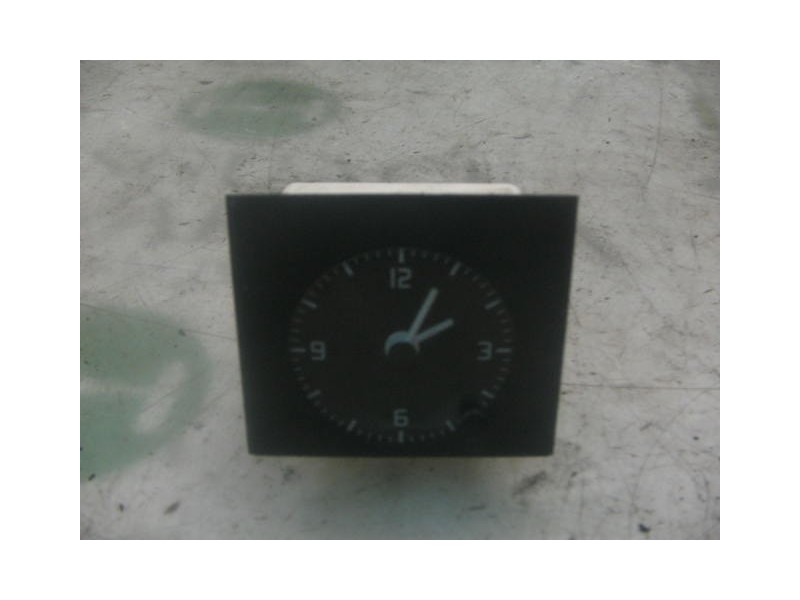 Recambio de mando multifuncion para renault clio i phase iii 1.2 campus referencia OEM IAM   