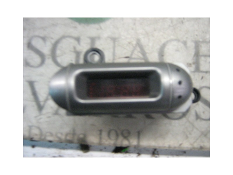 Recambio de mando multifuncion para hyundai coupe (rd) 1.6 fx xplod referencia OEM IAM 9451027050 9451027050 