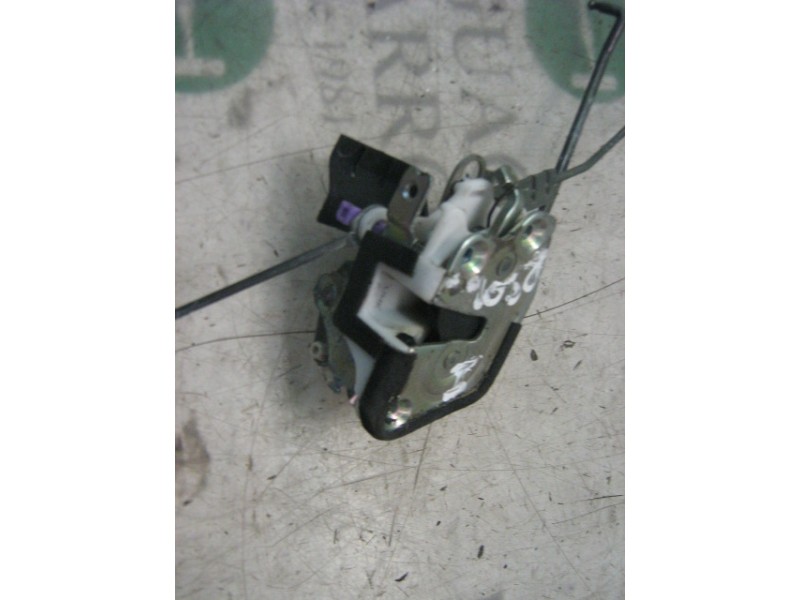 Recambio de cerradura puerta delantera izquierda para hyundai coupe (rd) 1.6 fx xplod referencia OEM IAM 8131027000  