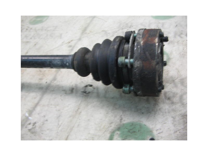 Recambio de transmision trasera izquierda para audi a8 (d2) 4.2 quattro referencia OEM IAM 4D0501203E  