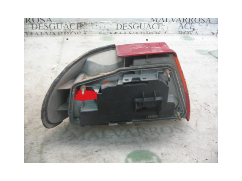 Recambio de piloto trasero derecho para ford mondeo berlina/familiar (fd) clx berlina referencia OEM IAM   