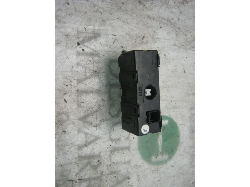 Recambio de mando multifuncion para citroën xsara berlina 1.9 td sx referencia OEM IAM 6155N6  