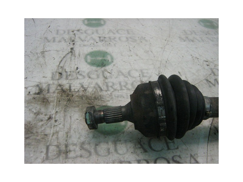 Recambio de transmision izquierda para citroën xsara berlina 1.9 td sx referencia OEM IAM 3272FP  