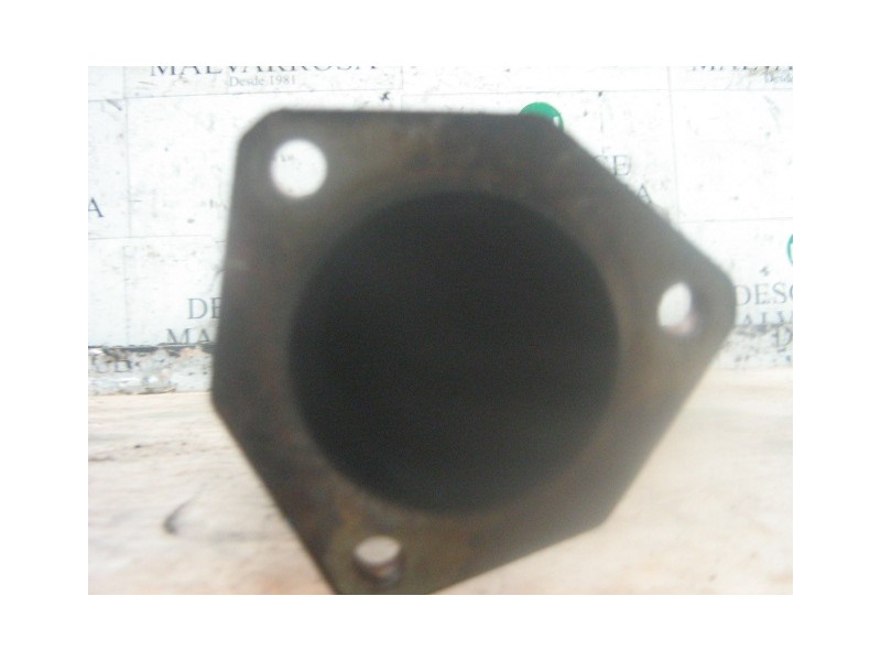 Recambio de salida colector para volkswagen passat berlina (3b2) trendline referencia OEM IAM   
