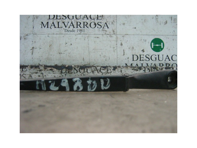 Recambio de brazo limpia delantero derecho para fiat brava (182) 1.4 12v cat referencia OEM IAM   