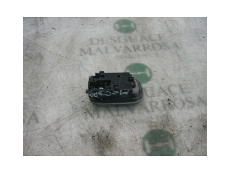 Recambio de maneta interior delantera derecha para nissan almera (n16/e) comfort referencia OEM IAM   