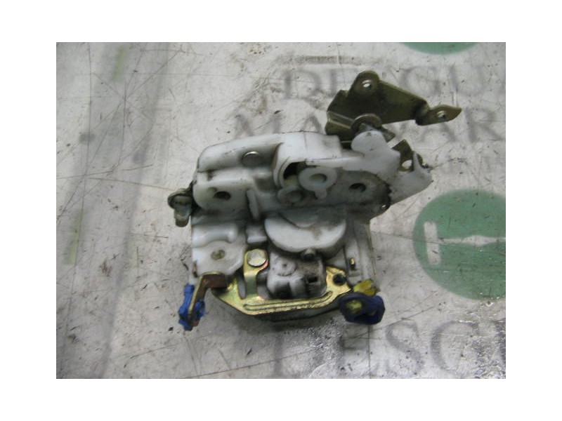 Recambio de cerradura puerta delantera derecha para nissan vanette cargo vanette cargo caja cerrada referencia OEM IAM   