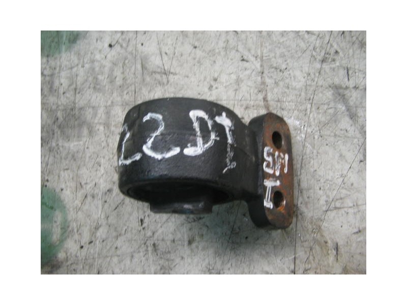 Recambio de soporte motor delantero para mg serie 200 (rf) 200 vi (3-ptas.) referencia OEM IAM   