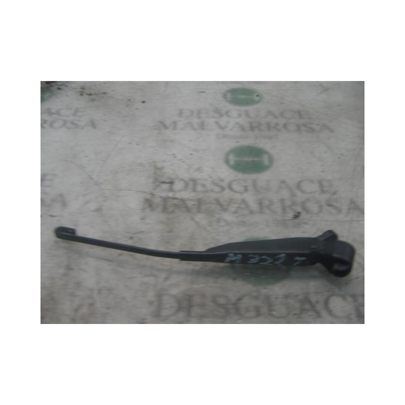 Recambio de brazo limpia trasero para mg serie 200 (rf) 200 vi (3-ptas.) referencia OEM IAM   