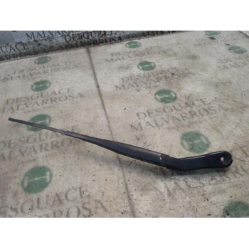 BRAZO LIMPIA DELANTERO DERECHO 