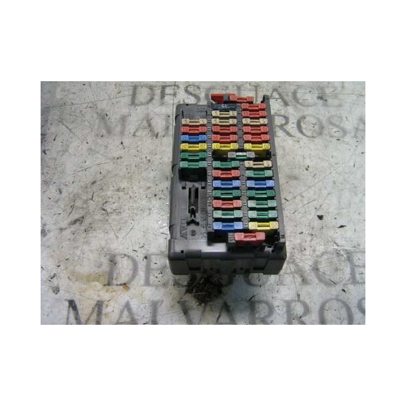 Recambio de caja reles / fusibles para peugeot 406 berlina (s1/s2) stdt referencia OEM IAM   