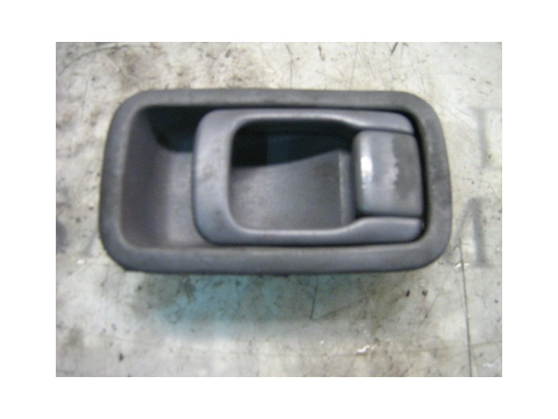 Recambio de maneta interior delantera derecha para nissan vanette cargo vanette cargo caja cerrada referencia OEM IAM   