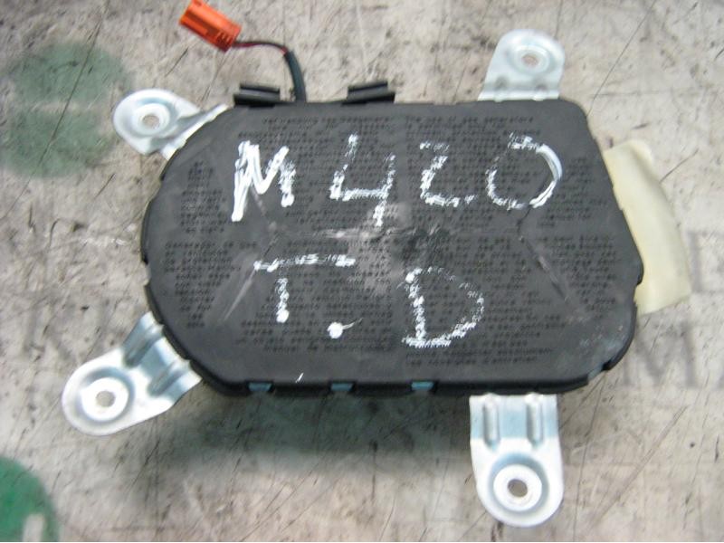 Recambio de airbag trasero derecho para bmw serie 5 berlina (e39) referencia OEM IAM 72128268332 97B3086B1519 97B3086B1519