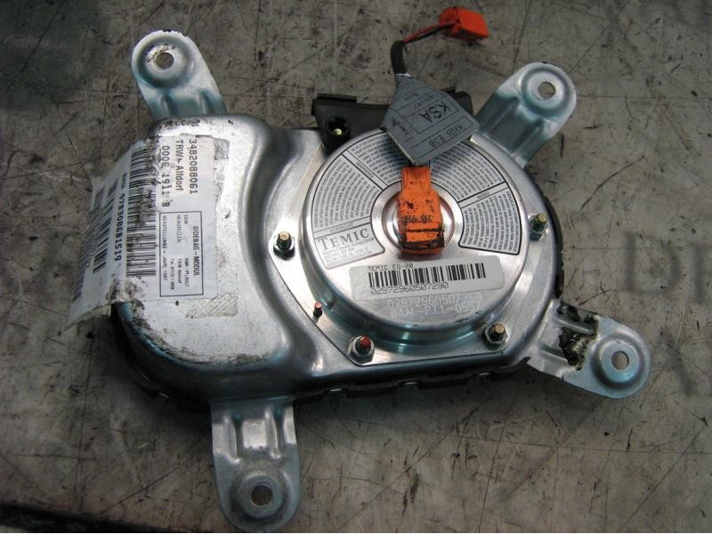 Recambio de airbag trasero derecho para bmw serie 5 berlina (e39) referencia OEM IAM 72128268332 97B3086B1519 97B3086B1519