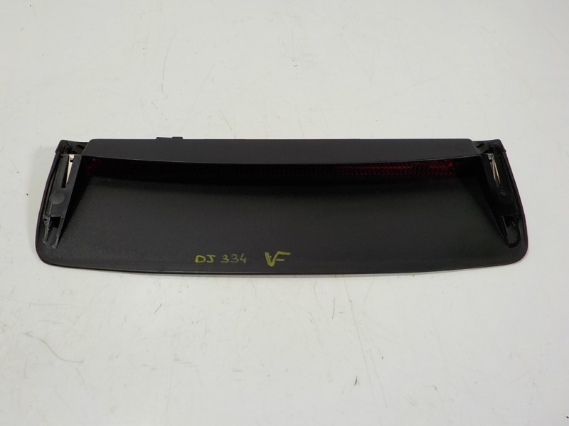 Recambio de piloto trasero central para seat toledo (kg3) 1.6 tdi referencia OEM IAM 5JH945097B9B9 5JH945097B 00419Z0100