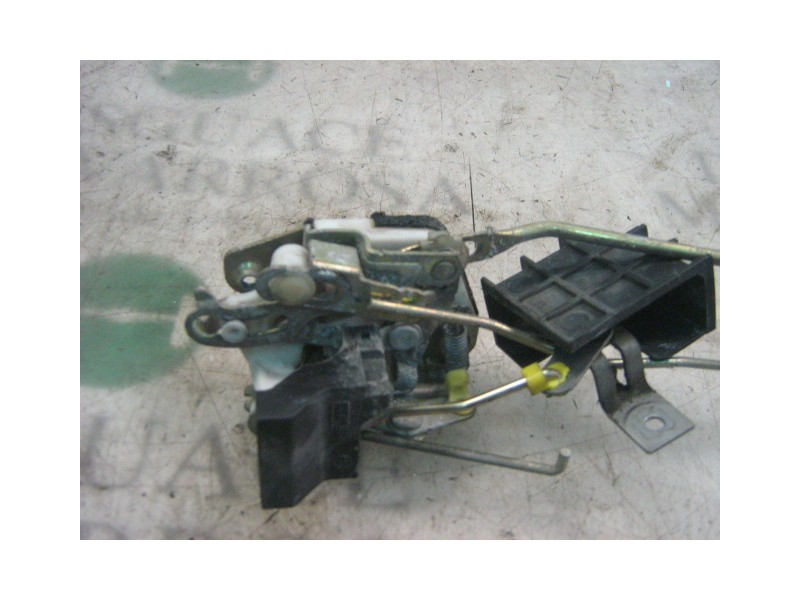 Recambio de cerradura puerta delantera derecha para hyundai coupe (j2) 1.6 fx coupe referencia OEM IAM 8132027000  