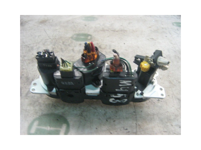 Recambio de mando calefaccion / aire acondicionado para hyundai coupe (j2) 1.6 fx coupe referencia OEM IAM 9725027000  