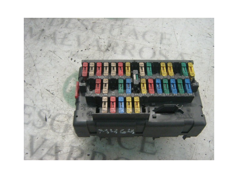 Recambio de caja reles / fusibles para citroën xsara berlina 2.0 hdi exclusive (66kw) referencia OEM IAM   