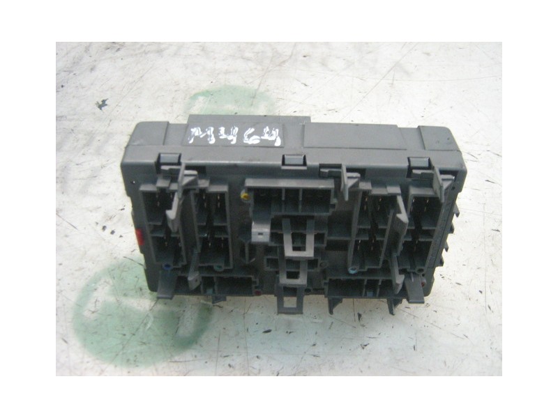 Recambio de caja reles / fusibles para citroën xsara berlina 2.0 hdi exclusive (66kw) referencia OEM IAM   