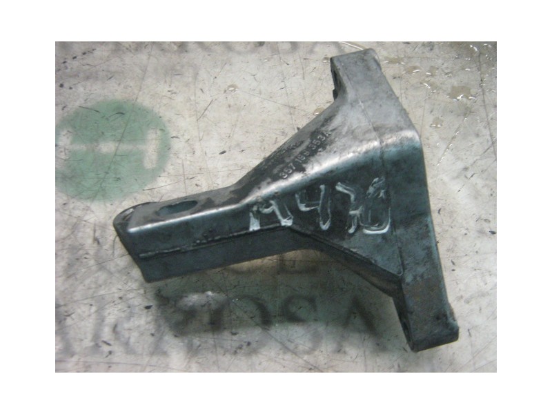 Recambio de soporte motor trasero para volkswagen passat berlina (3a2) gl referencia OEM IAM   