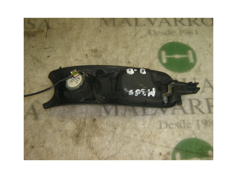 Recambio de maneta interior delantera derecha para audi a4 berlina (b5) 2.8 referencia OEM IAM   