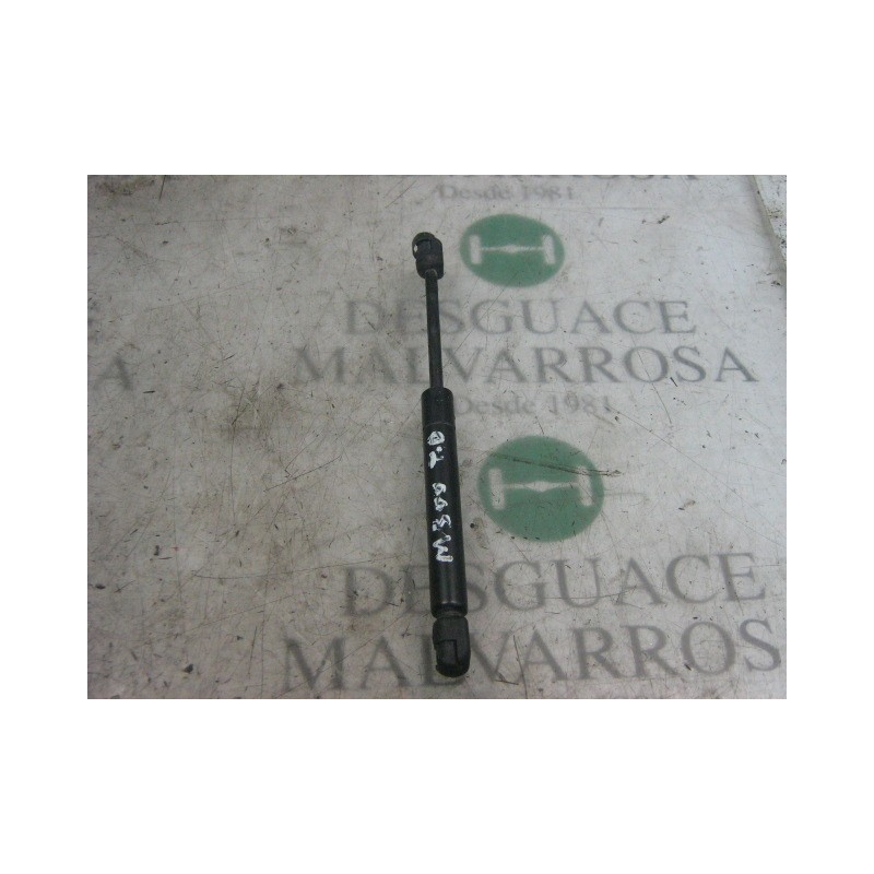 Recambio de amortiguadores maletero / porton para audi a4 berlina (b5) 2.8 referencia OEM IAM 8D5827552F  